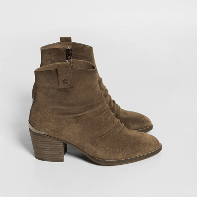 Μποτάκι Suede Με Τακούνι Carmela 66831 Andy Καφέ