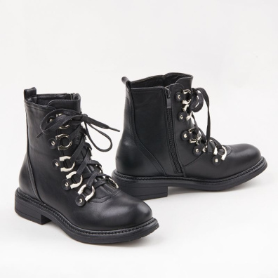 Αρβυλάκι Με Ασημένιες Λεπτομέρειες 301-00 Μαύρο