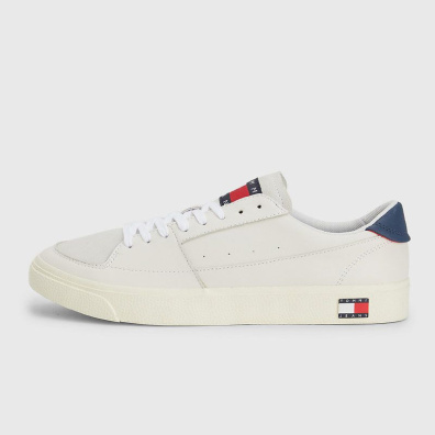 Sneaker Tommy Hilfiger Essential Badge EM0EM01106-YBL Εκρού