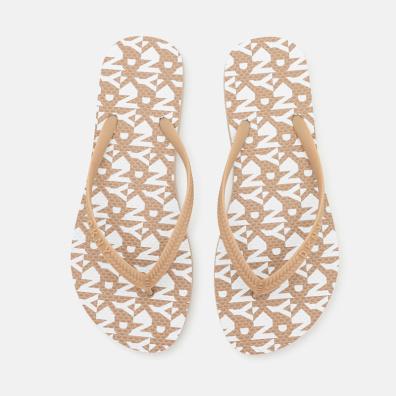 Σαγιονάρες DKNY K1420866-M1E2 Μπεζ