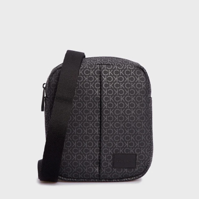 Τσάντα Χιαστί Calvin Klein K50K509737-01K Μαύρο