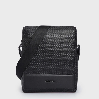 Τσάντα Χιαστί Calvin Klein K50K510806-BAX Μαύρο