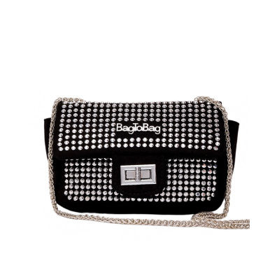 Τσάντα ώμου με αλυσίδα 21966 - Μαύρο