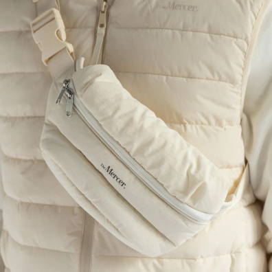 Τσαντάκι Μέσης The Re-Puffer Μercer MEAC243003-102 Εκρού